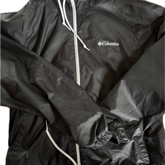 Columbia Black jacket, soft, warm women’s small - Picture 1 of 5